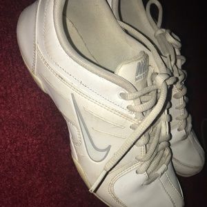 Nike mixdown 2 cheer shoes